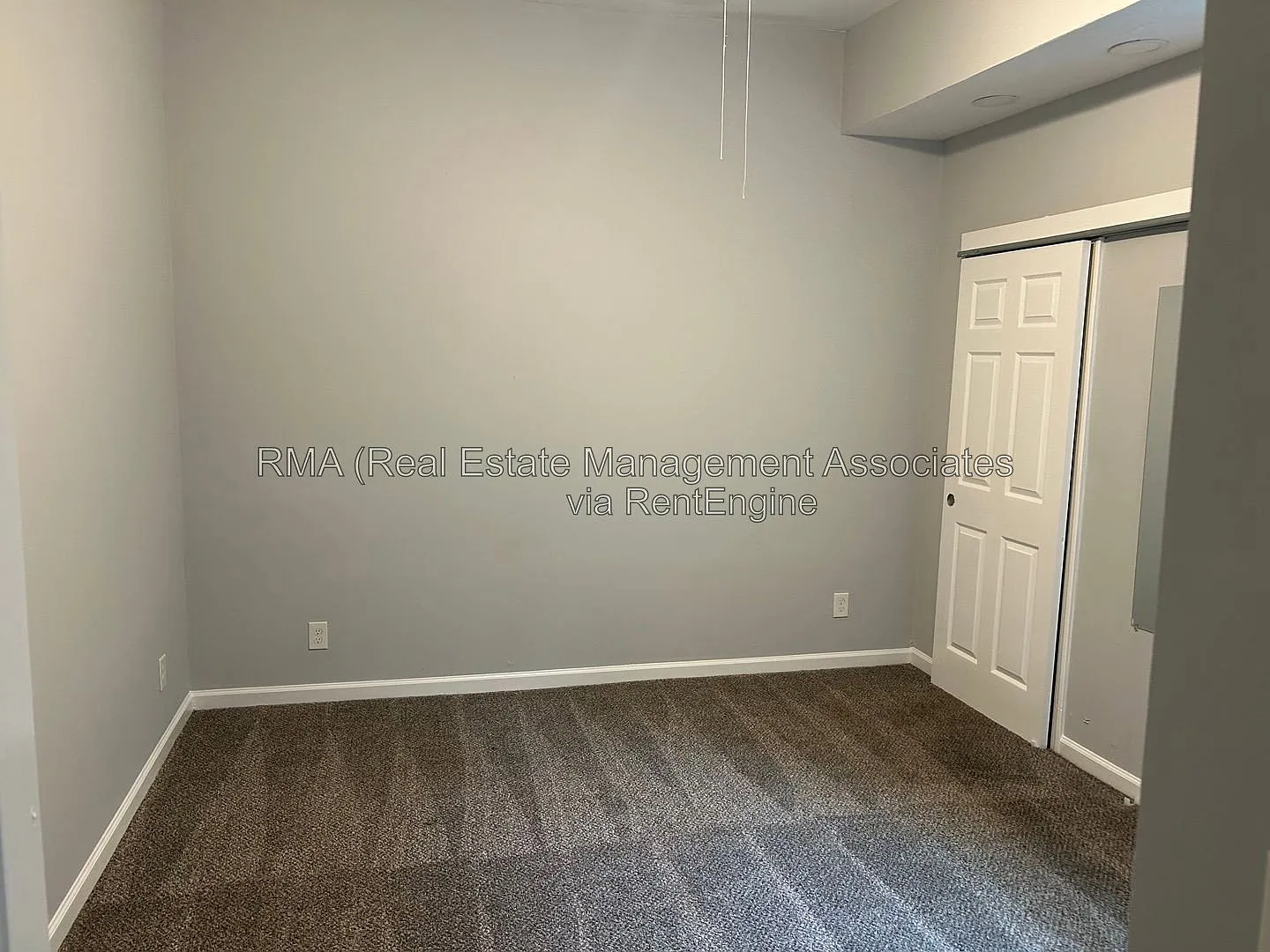 1 bed, 1.0 bath, $800 — Photo 2