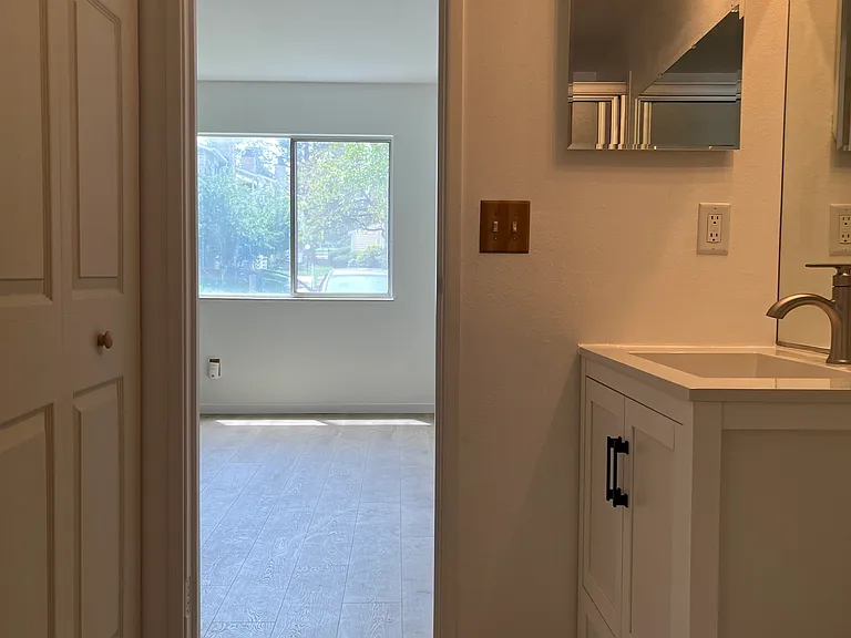 8555 Fairmount Dr #J107 — Photo 14
