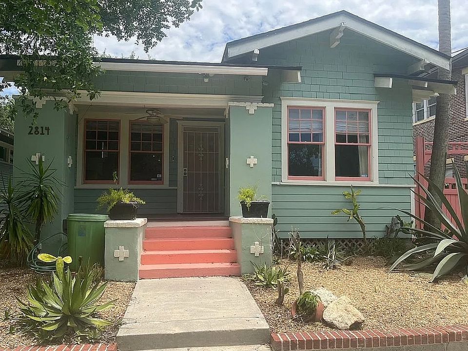 1st image of 2814 Herschel St #A