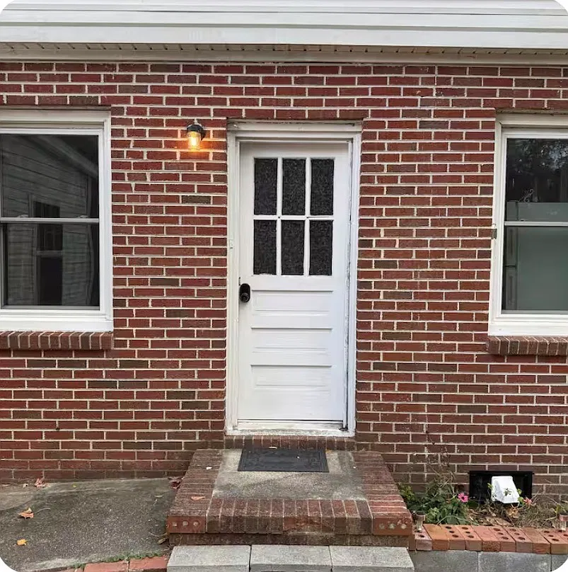 1 bed, 1704 sqft, $1,500 — Photo 1