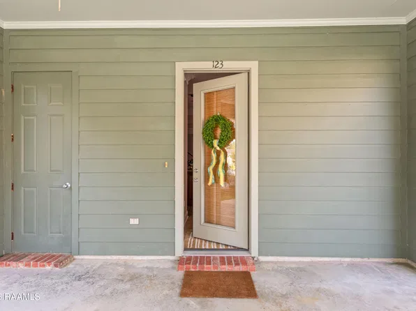 123 Flamingo Row, Lafayette, LA 70508
