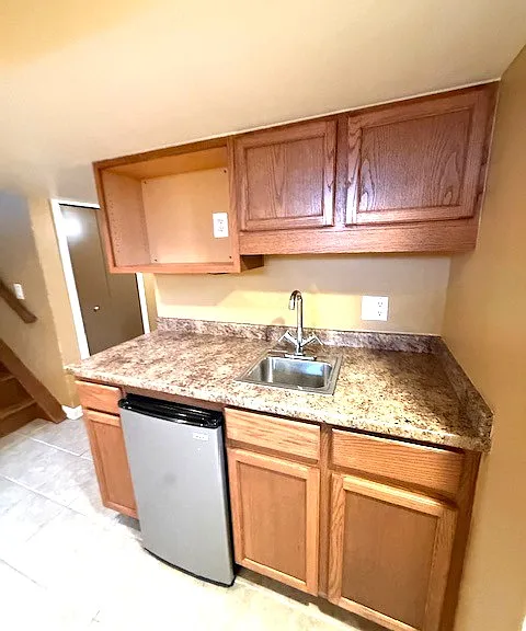 414 Moross Rd — Photo 16