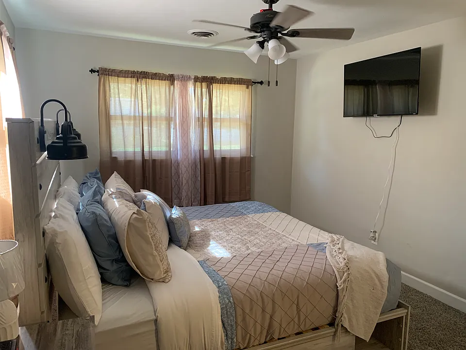 1316 Pineview Ave #2