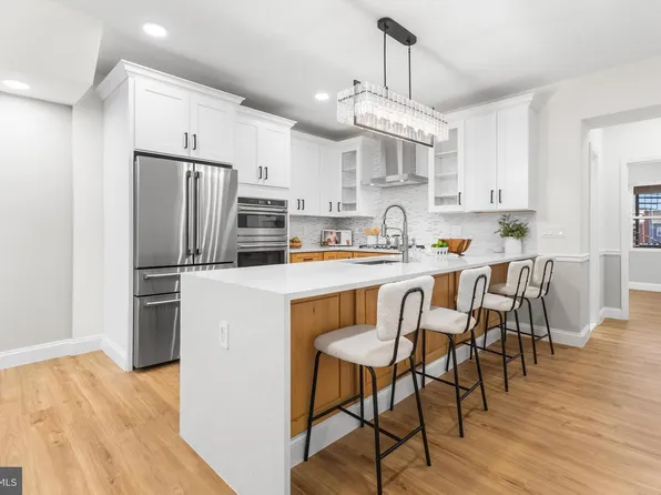 329 15th St NE, Washington, DC 20002