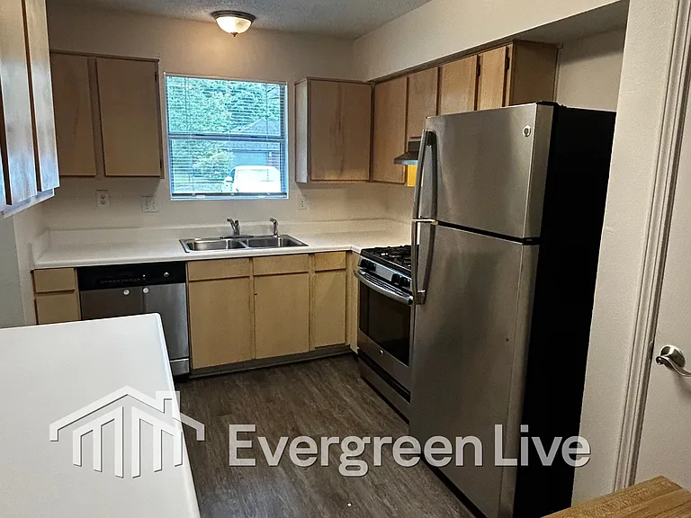 44 Callan Ct — Photo 6
