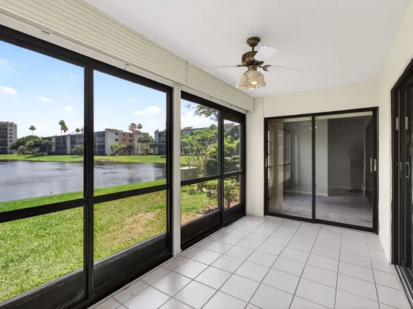 6655 Kensington Lane, Delray Beach, FL 33446