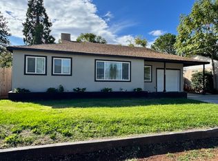 1112 4th St, Redding, CA 96002