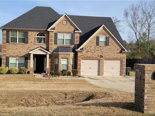 1 Sugar Loaf Ln, Fort Mitchell, AL 36856