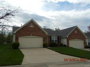 2 Bently Circle Ct, Chesterfield, MO 63017