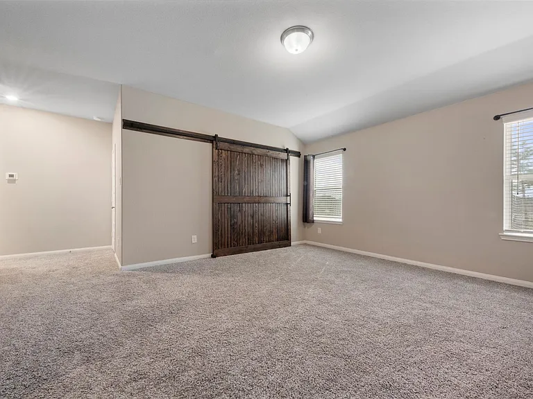 13010 Red Blossom Cir — Photo 32
