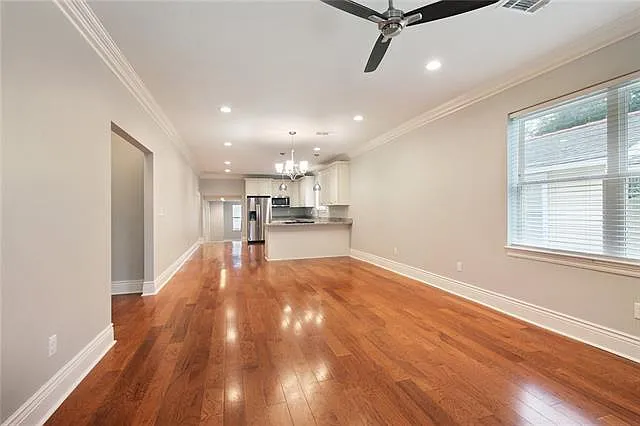 4 bed, 3.0 bath, 1950 sqft, $3,100 — Photo 3