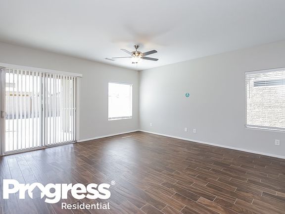 3rd image of 479 E Goldmine Ln