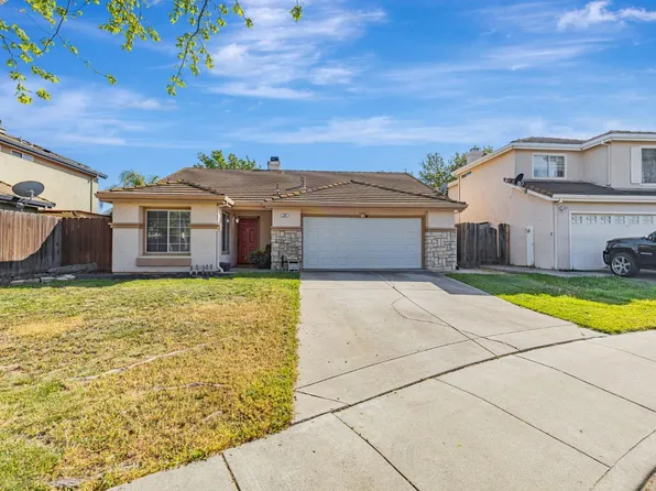 372 Charlemagne Ct, Tracy, CA 95376