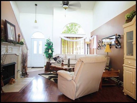 Vaulted Great Room
