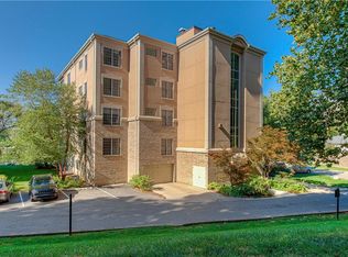 6770 Spirit Lake Dr #1, Indianapolis, IN 46220