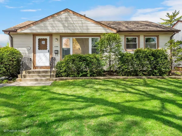 2384 Magnolia St, Des Plaines, IL 60018