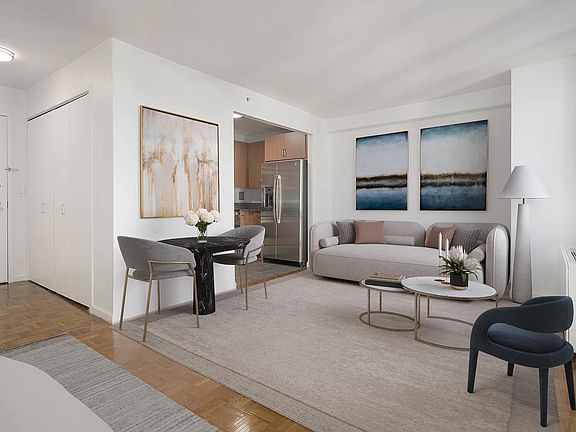 3rd image of 100 W 26th St APT 23c