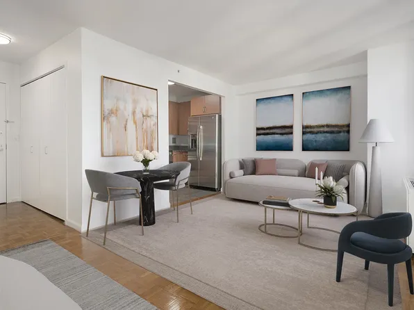 100 W 26th St, New York, NY