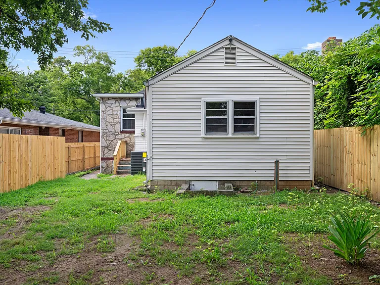 6 Green St — Photo 34