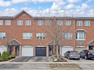 38 Rumi Cres, Toronto, ON M4A2X6