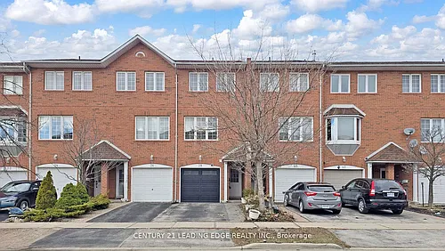 38 Rumi Cres Photo 1