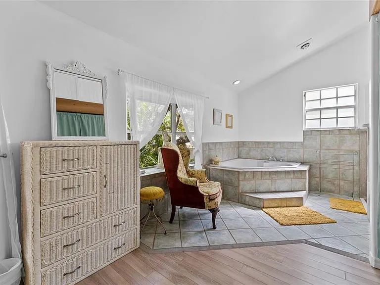 515 Crystal Beach Ave — Photo 22