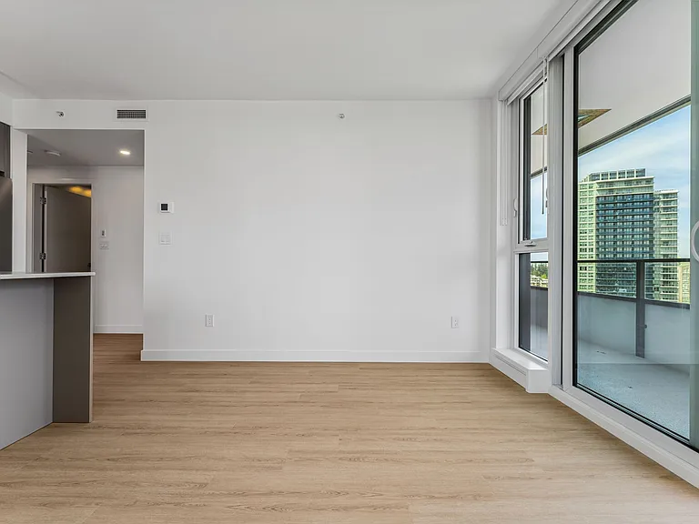 10420 City Pkwy — Photo 153