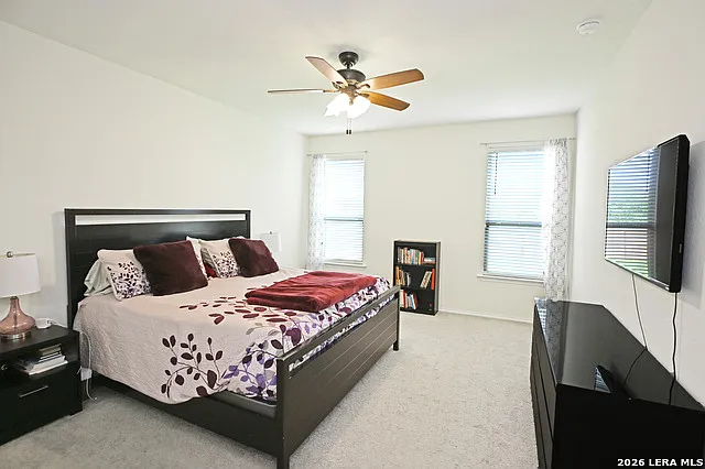 138 Buttercup Bnd — Photo 10