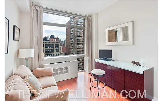 Rented by Douglas Elliman | media 15