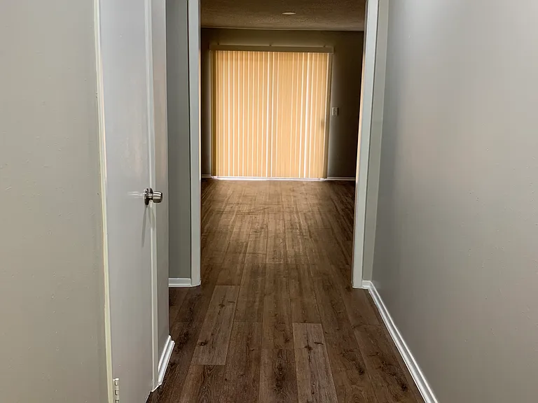 6647 S Rockford Ave — Photo 3