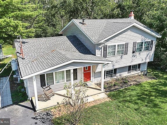 2nd image of 51 Curtis Dr