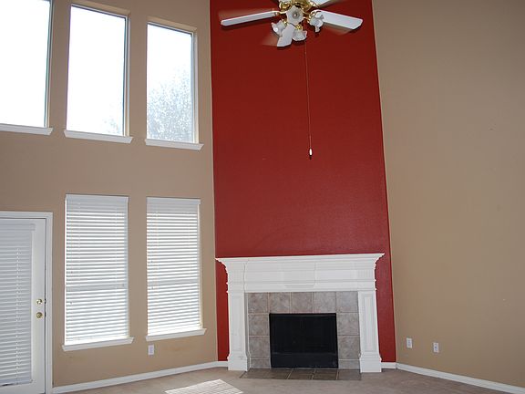 5th image of 7533 Yellowstone Dr