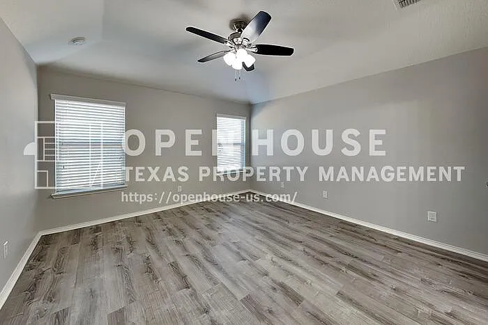 14305 Artisan Dr — Photo 9