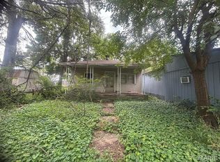 1406 Rhodes St, Granite City, IL 62040