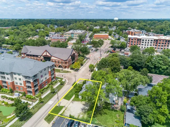 451 Duane St, Glen Ellyn, IL 60137