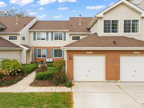2707 Odlum Dr #4, Schaumburg, IL 60194