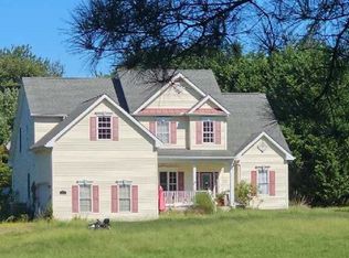 23 Stemmers Run Rd, Earleville, MD 21919