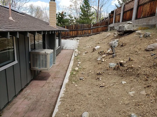 1630 Plumas St — Photo 12