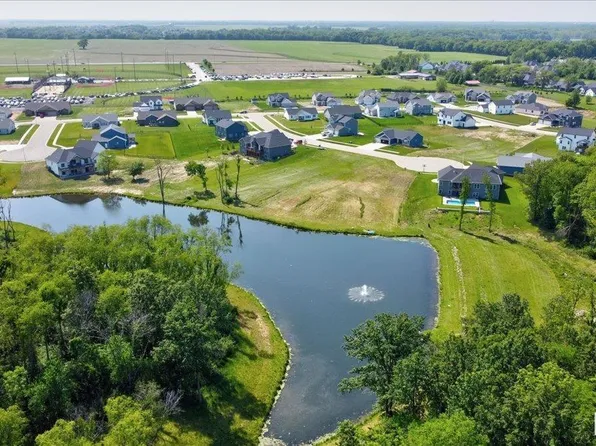 1916 Athena, Chatham, IL 62629