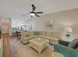 1601 Sabal Ridge Cir APT F, Palm Beach Gardens, FL 33418