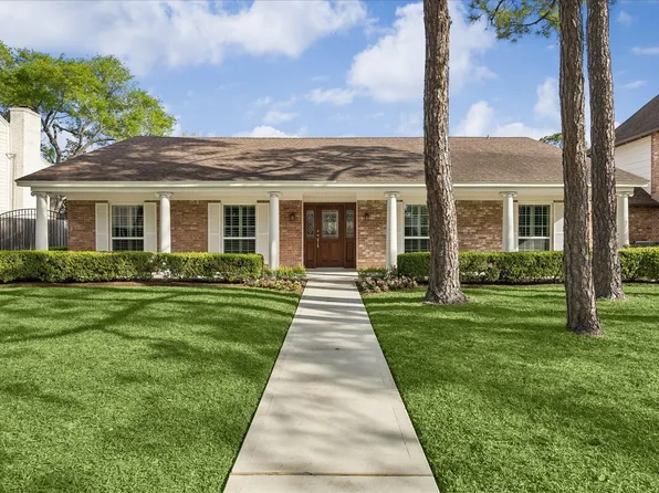 10906 Piping Rock Ln, Houston, TX 77042