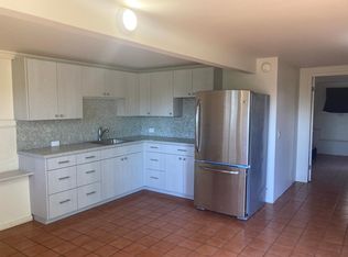 99-633 Aiea Heights Dr #B, Aiea, HI 96701