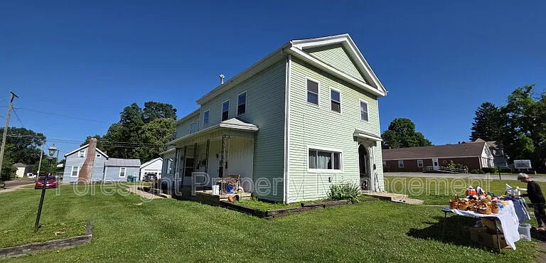 501 N Main St #3 — Photo 4