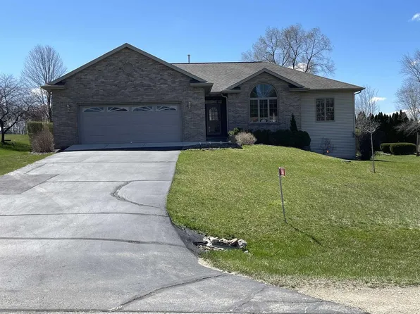 368 East Riverdale Drive, Edgerton, WI 53534