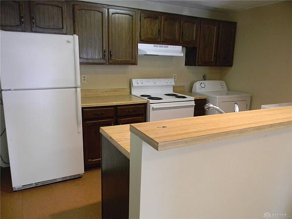 2nd image of 7869 Timber Hill Dr