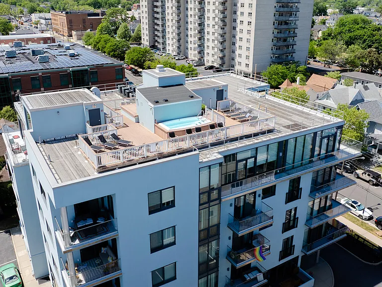 510 Monroe Ave #204 — Photo 19