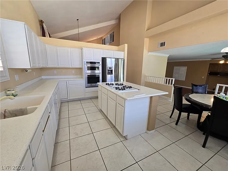 2232 Alanhurst Dr — Photo 17