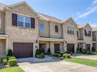 5320 Labelle Ct, Fort Smith, AR 72903