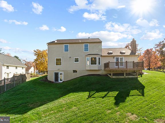 3rd image of 7221 Bettendorf Ct
