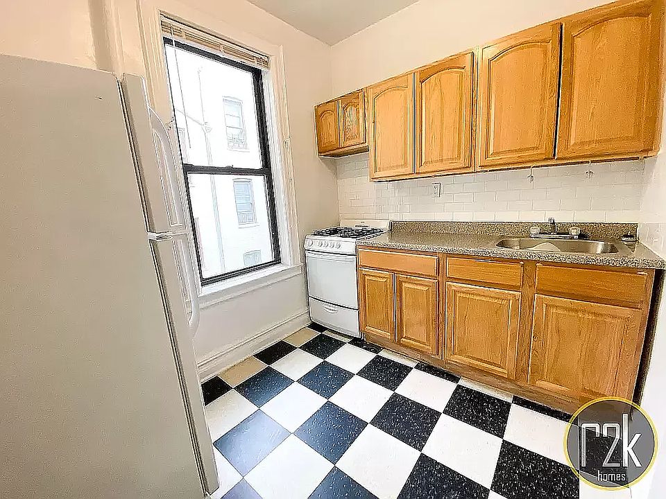 1st image of 3160 33rd St #C2